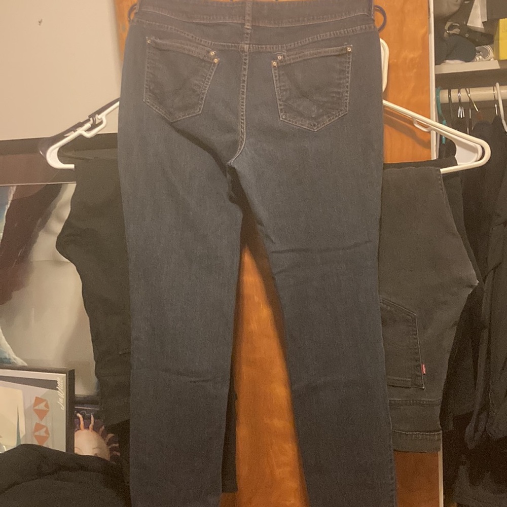 Elle Jeans - Picture 5 of 6